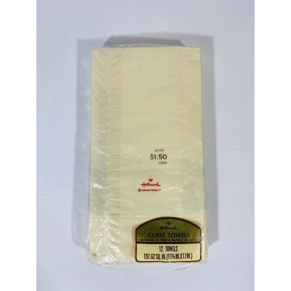 Vintage Hallmark Christmas Poinsettia Guest Towels Napkins 12 ct NOS Holiday USA - Picture 2 of 8